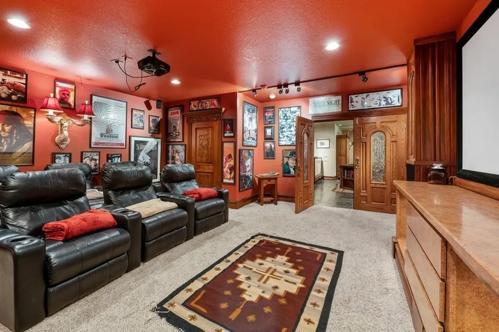 940 Mccaffery Road Bigfork MT 59911
