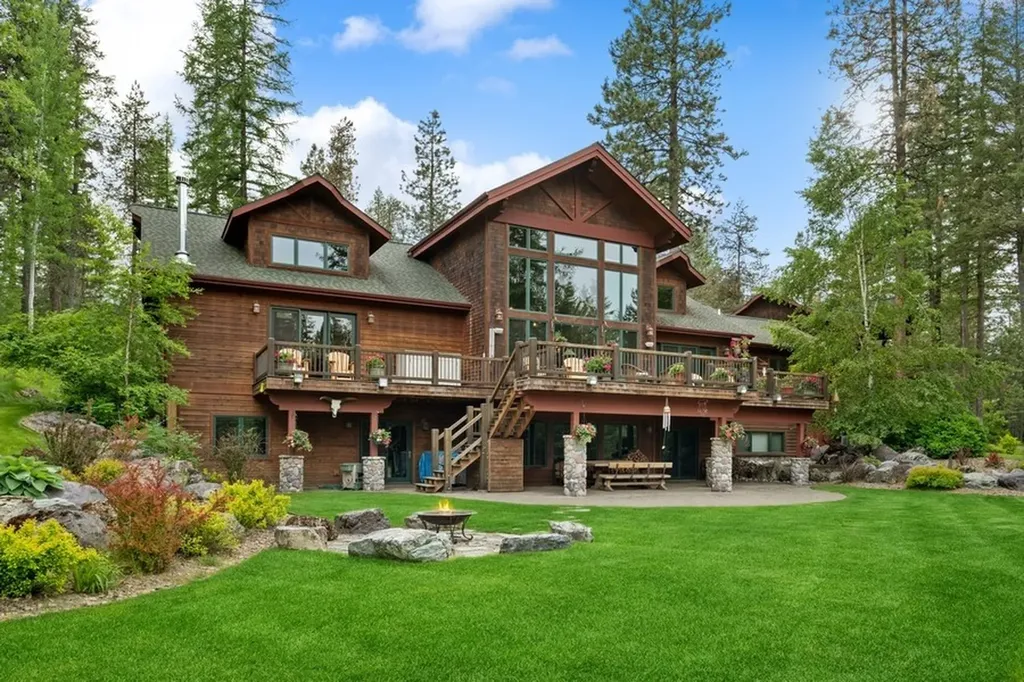 940 Mccaffery Road Bigfork MT 59911