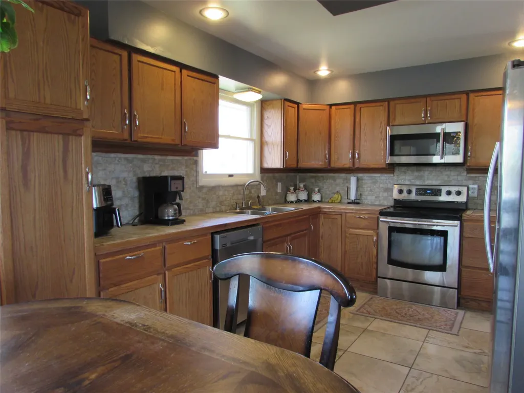 1606 9th Street NW Great Falls MT 59404