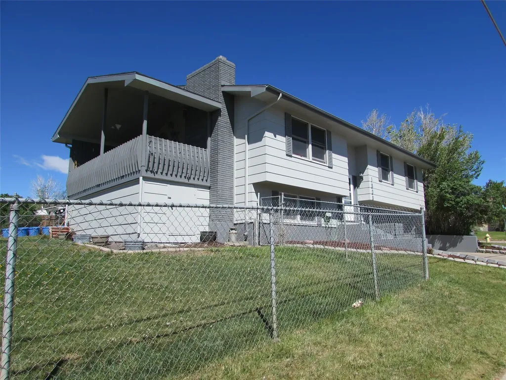 1606 9th Street NW Great Falls MT 59404
