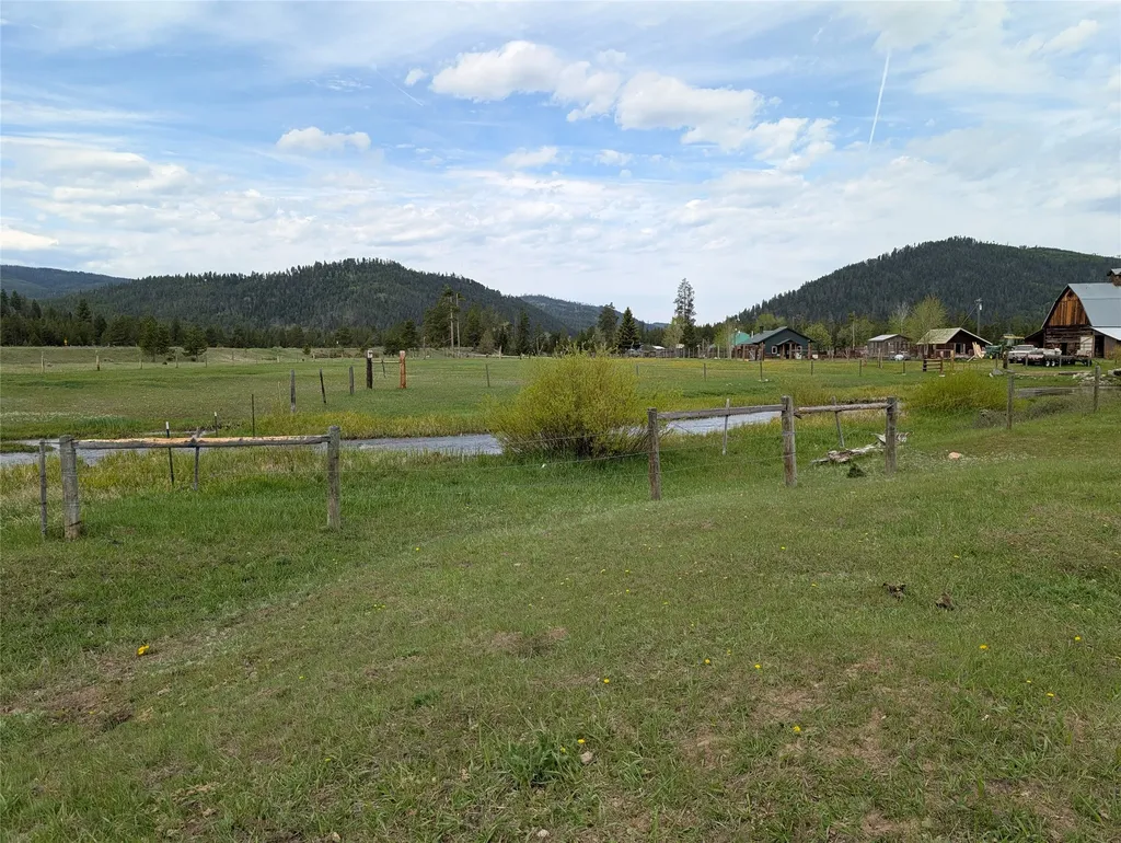 1559 Dalton Mountain Road Lincoln MT 59639