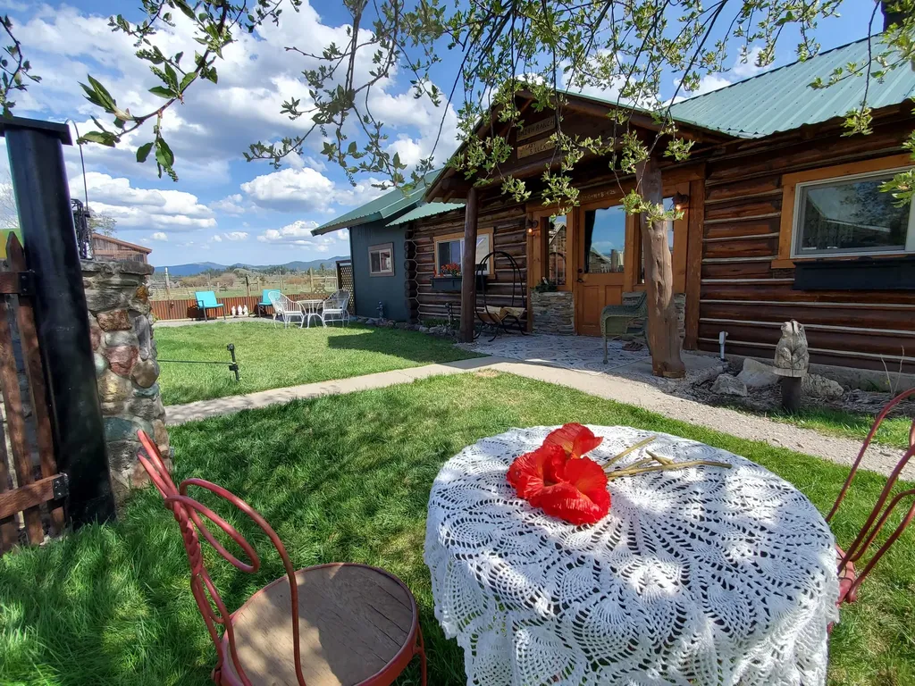 1559 Dalton Mountain Road Lincoln MT 59639