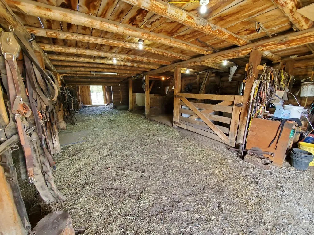 1559 Dalton Mountain Road Lincoln MT 59639