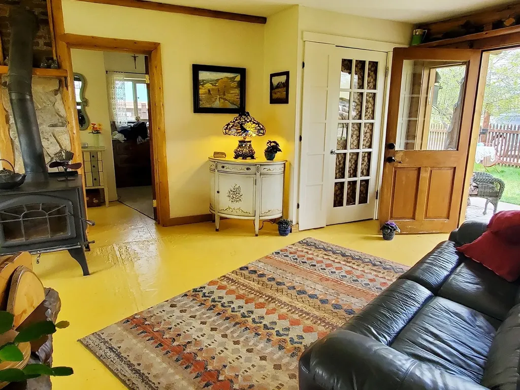 1559 Dalton Mountain Road Lincoln MT 59639