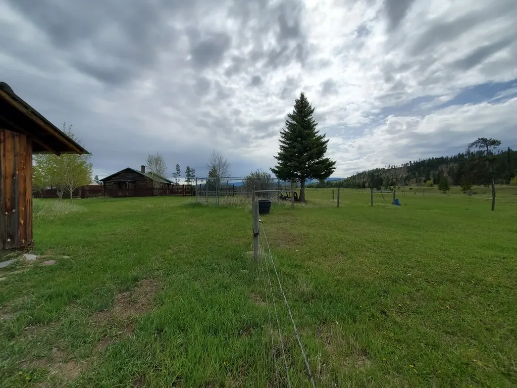 1559 Dalton Mountain Road Lincoln MT 59639
