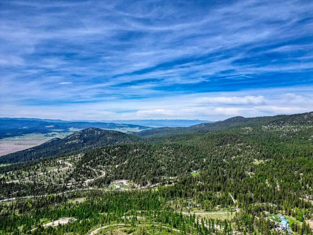 1186 Barbara's Way Kila MT 59920
