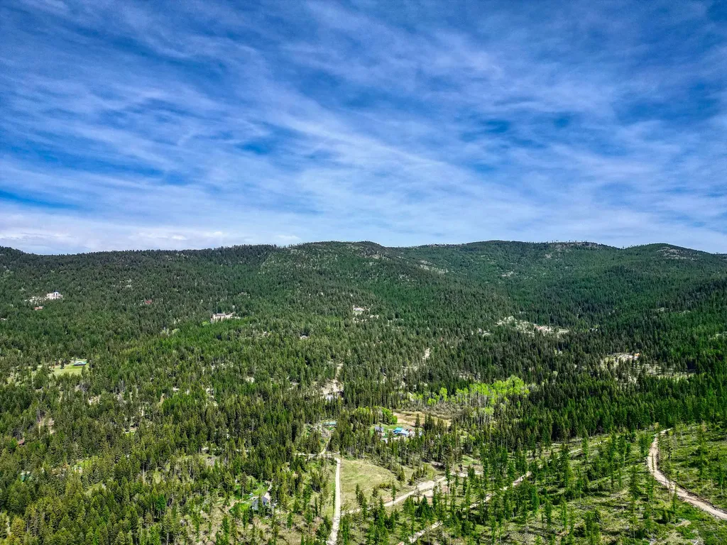 1186 Barbara's Way Kila MT 59920