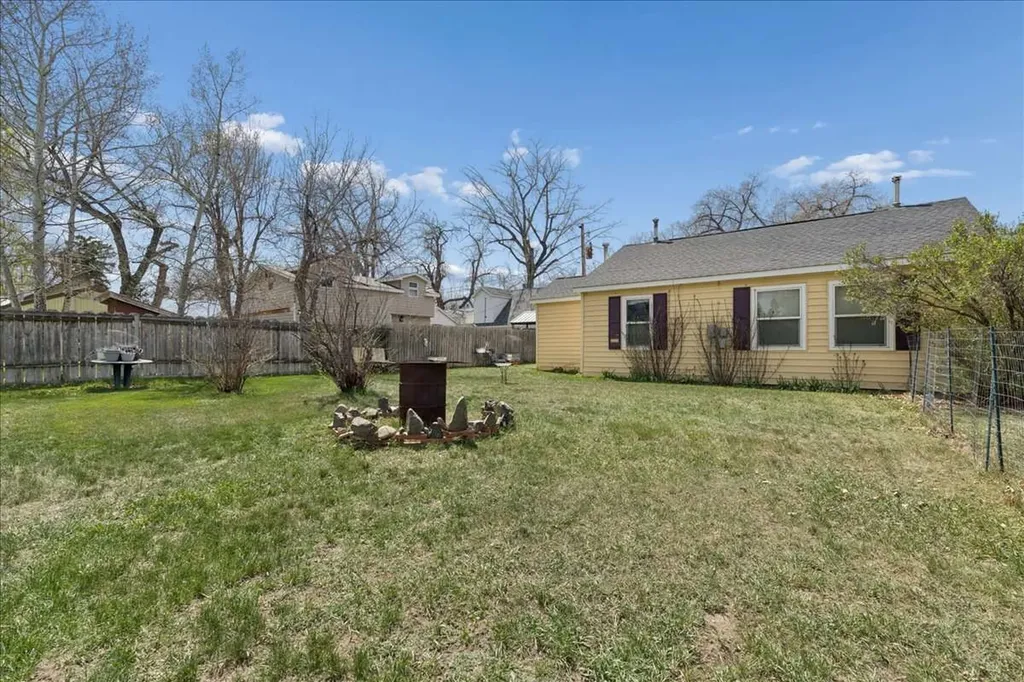 224 Loomis Street Simms MT 59477