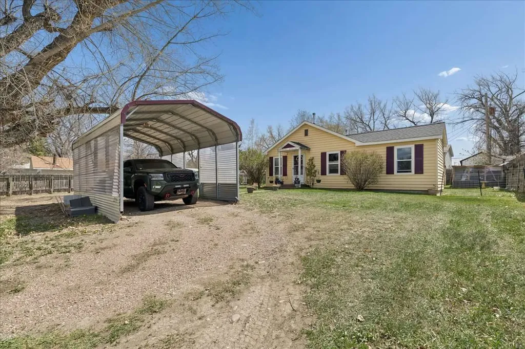 224 Loomis Street Simms MT 59477