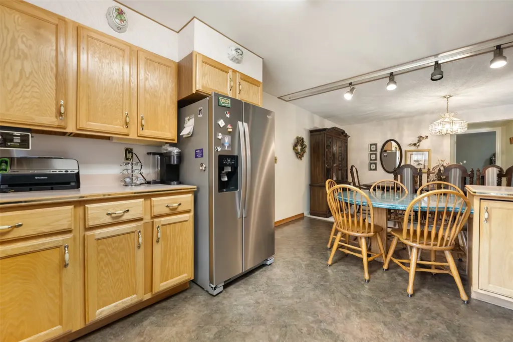 2818 Elizabeth Warren Avenue Butte MT 59701