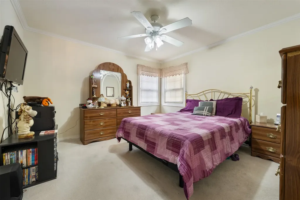 2818 Elizabeth Warren Avenue Butte MT 59701