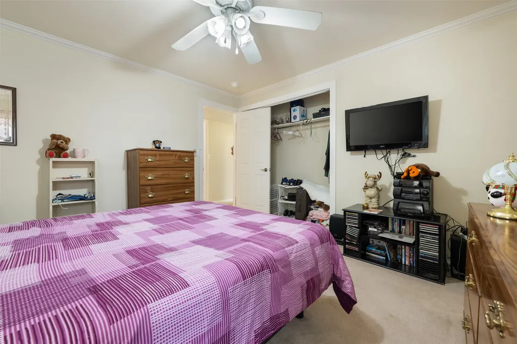 2818 Elizabeth Warren Avenue Butte MT 59701