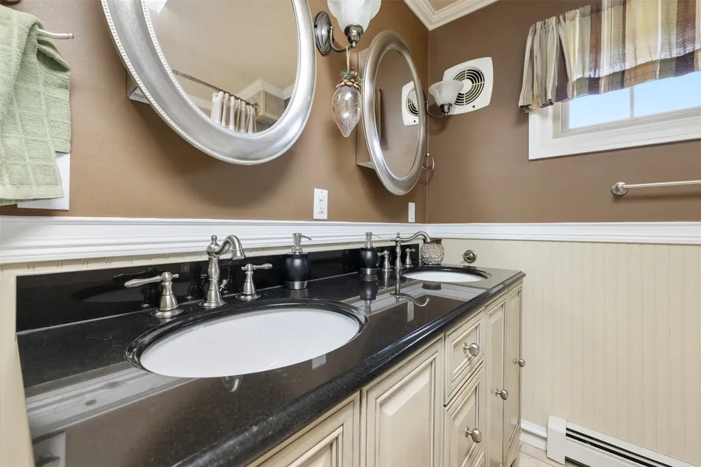 2818 Elizabeth Warren Avenue Butte MT 59701