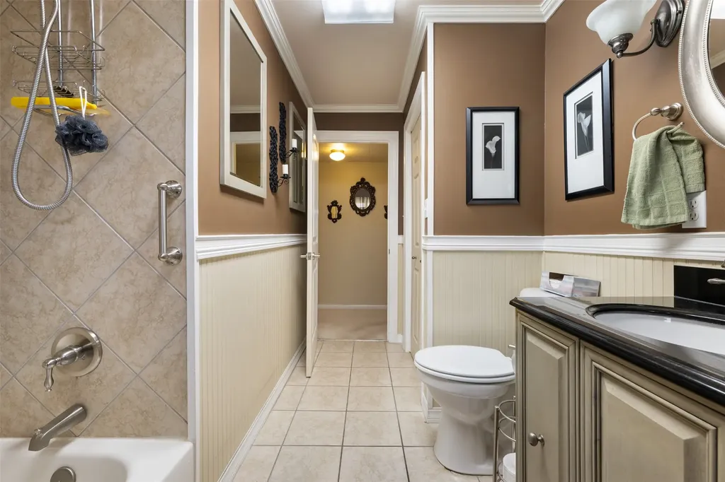 2818 Elizabeth Warren Avenue Butte MT 59701