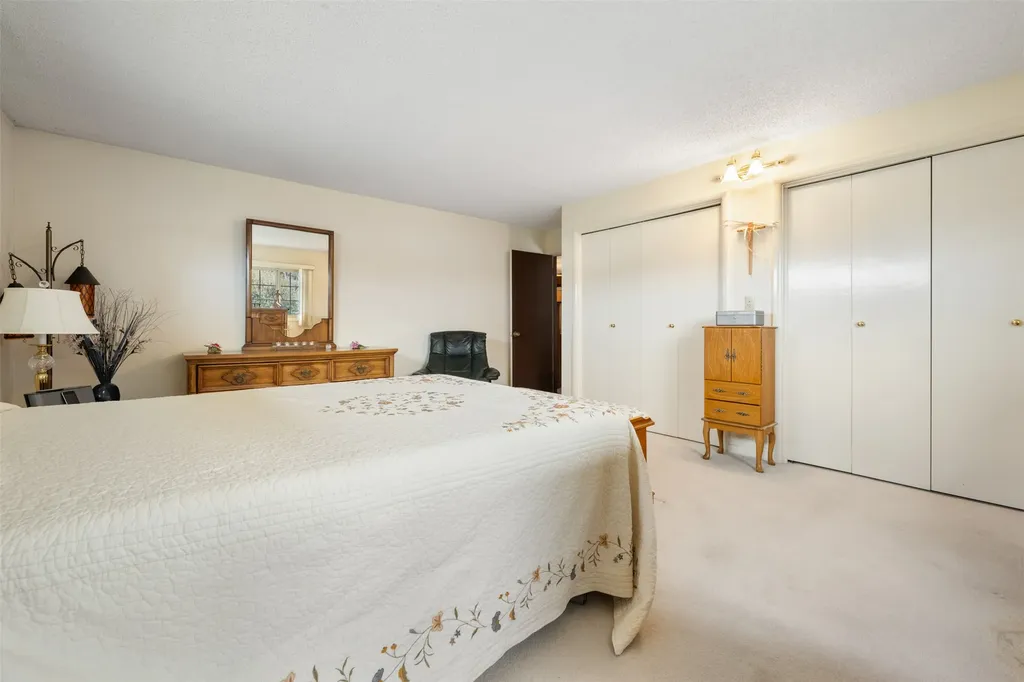 2818 Elizabeth Warren Avenue Butte MT 59701