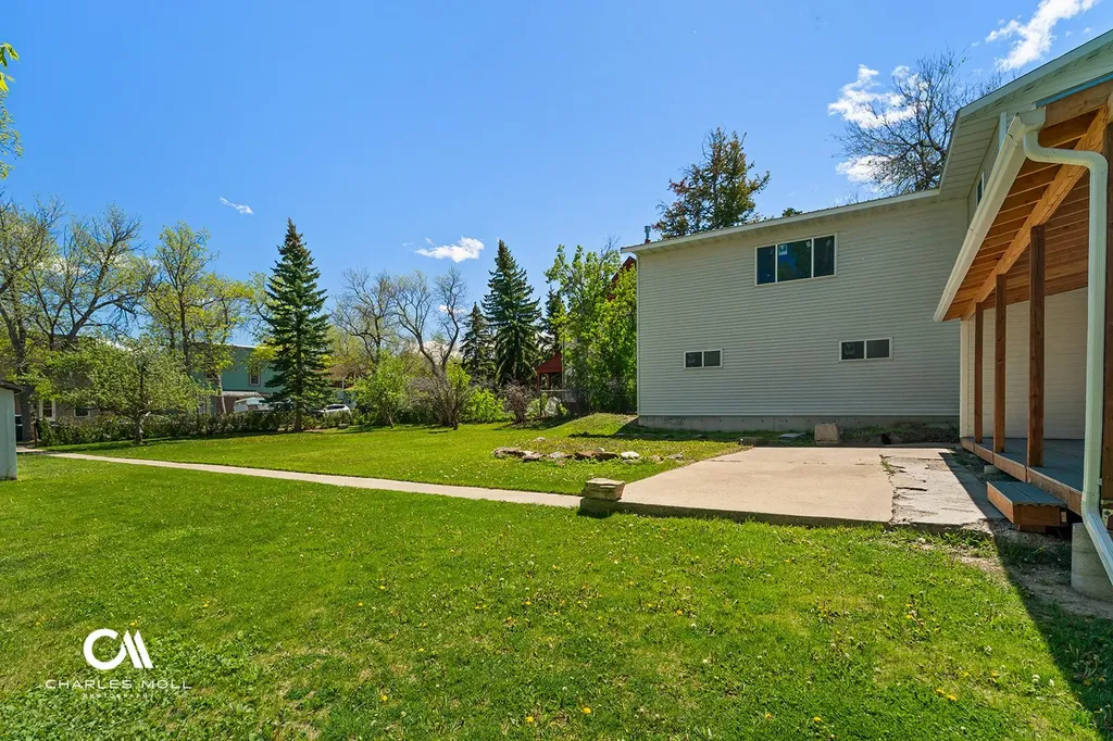 812 N Ewing Street Helena MT 59601