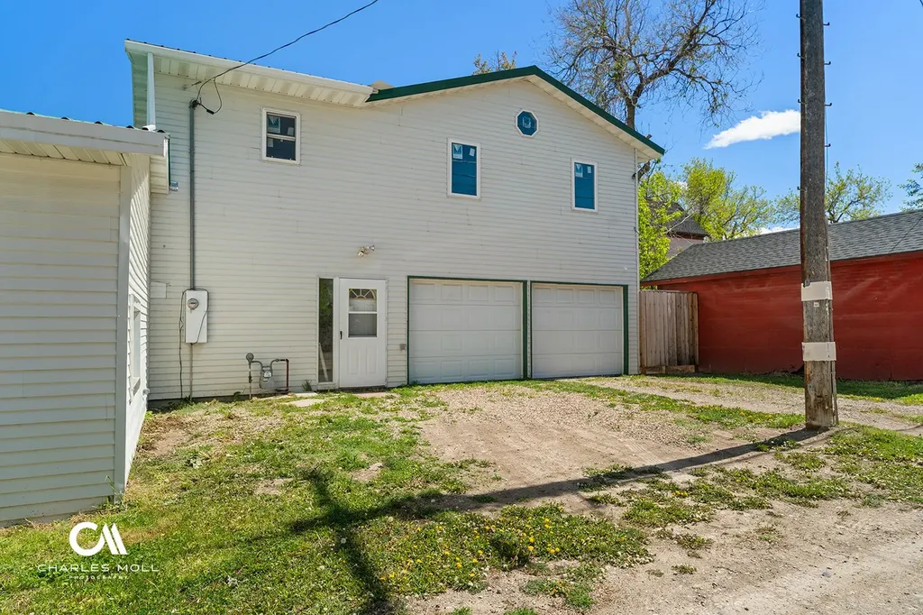 812 N Ewing Street Helena MT 59601