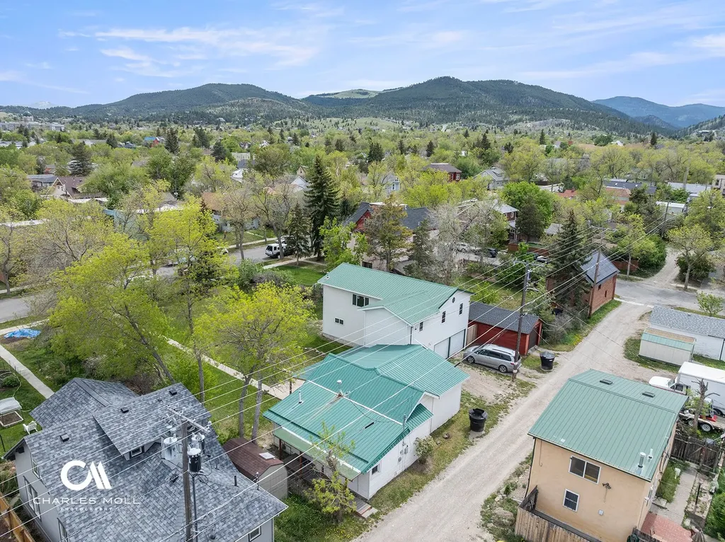 812 N Ewing Street Helena MT 59601