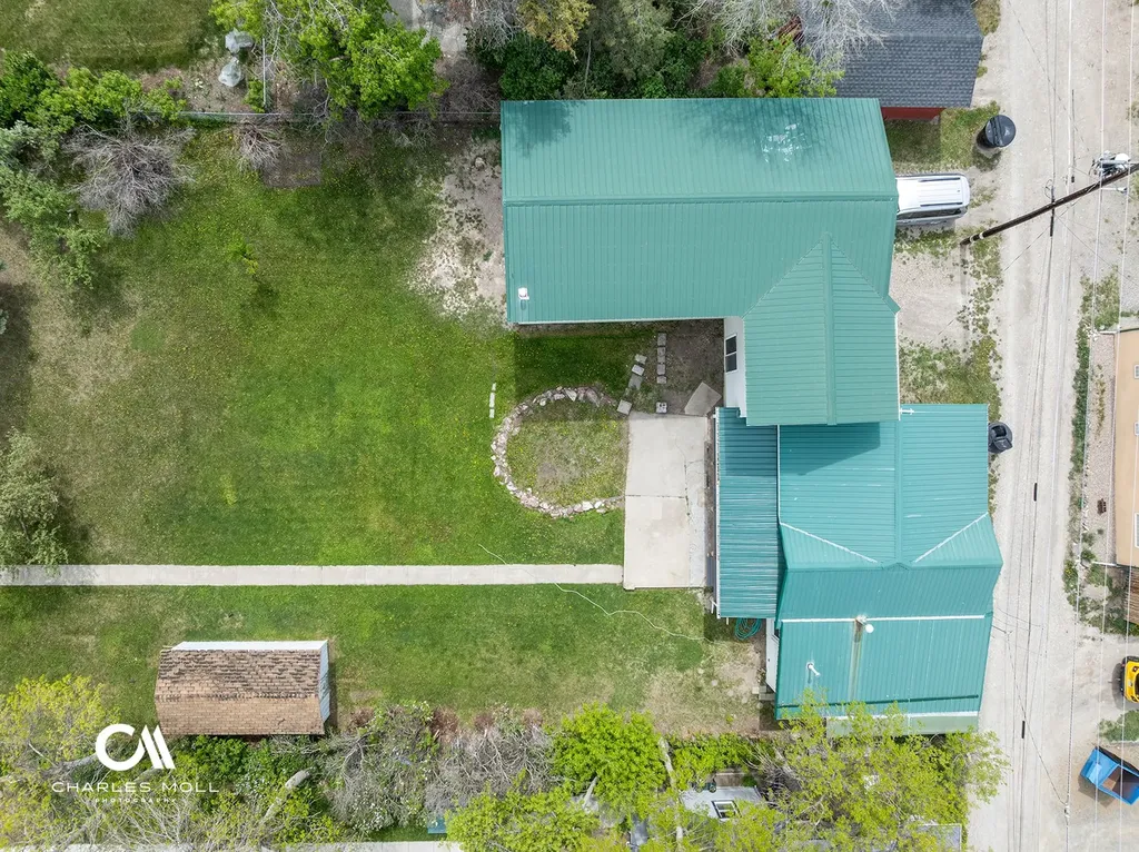 812 N Ewing Street Helena MT 59601
