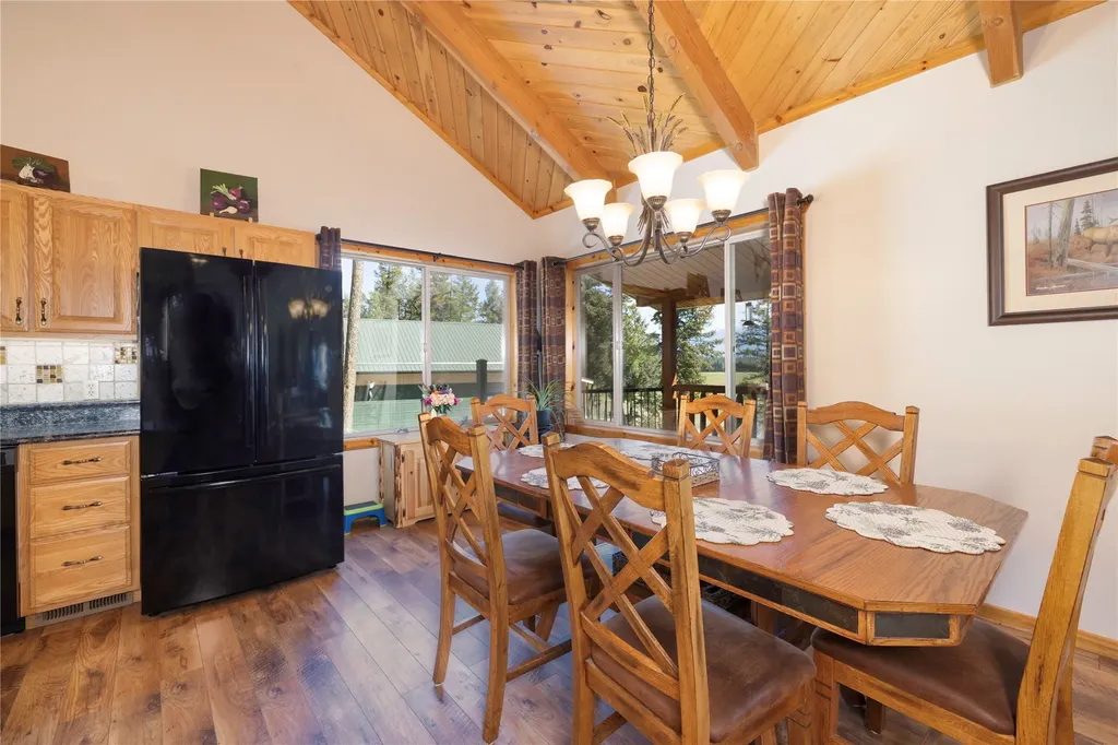 247 Deer Path Lane Rexford MT 59930