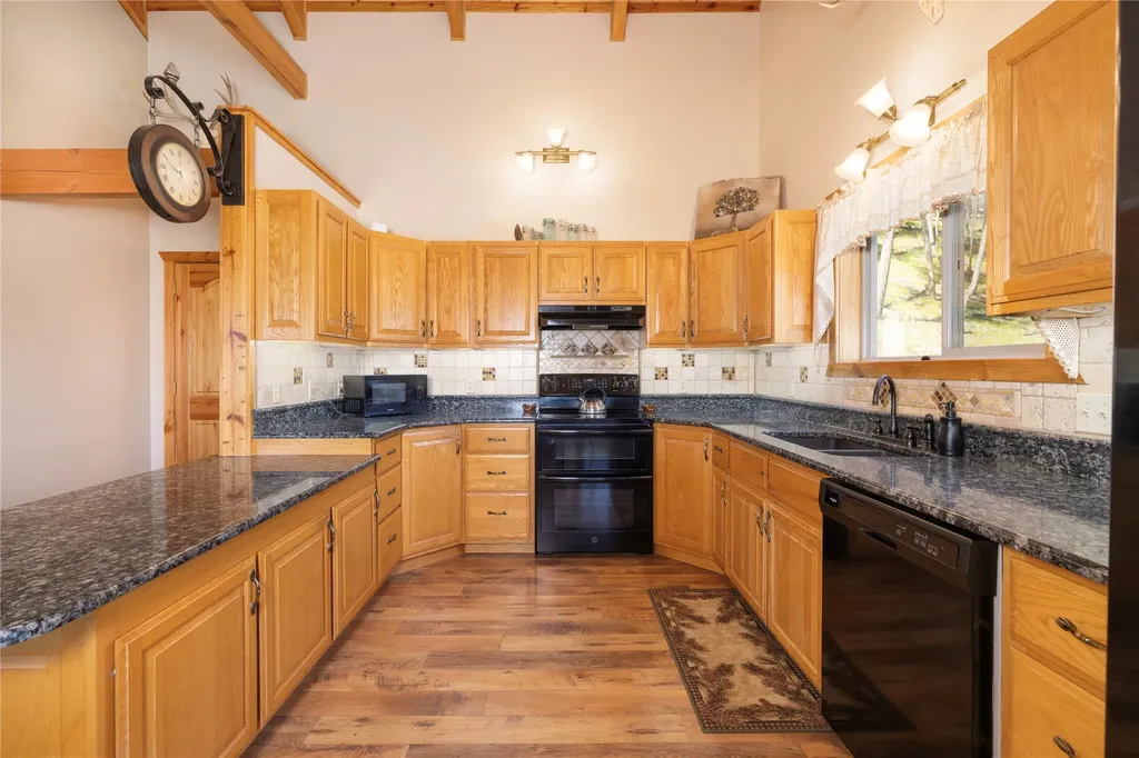 247 Deer Path Lane Rexford MT 59930