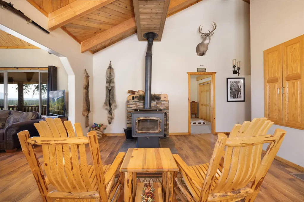 247 Deer Path Lane Rexford MT 59930