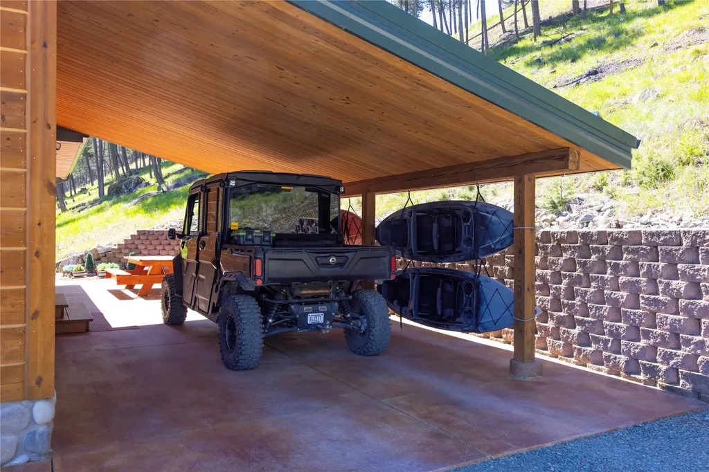 247 Deer Path Lane Rexford MT 59930
