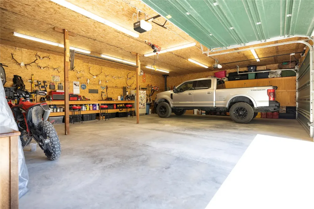 247 Deer Path Lane Rexford MT 59930