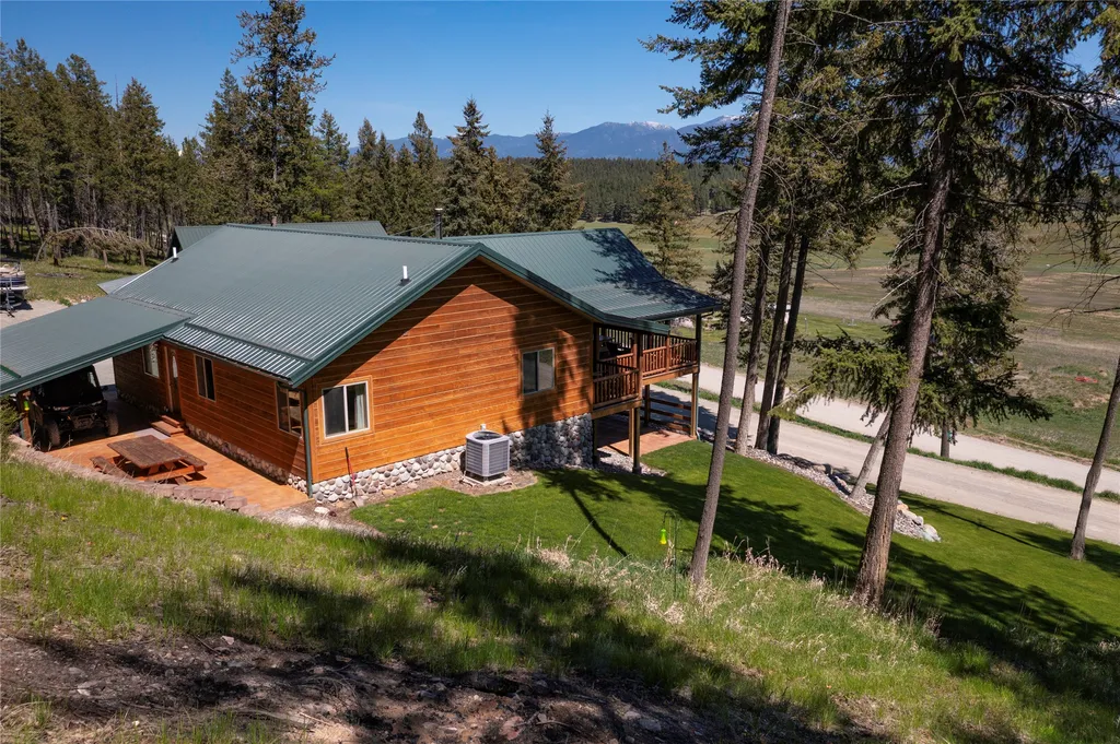 247 Deer Path Lane Rexford MT 59930