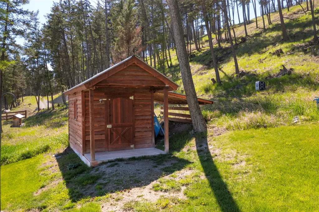 247 Deer Path Lane Rexford MT 59930