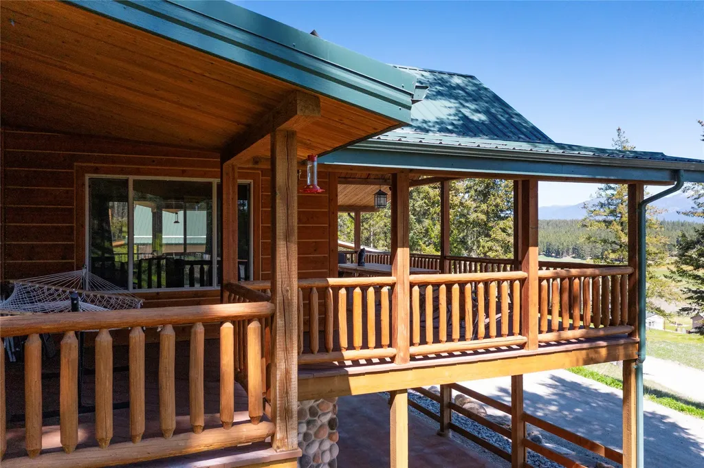 247 Deer Path Lane Rexford MT 59930