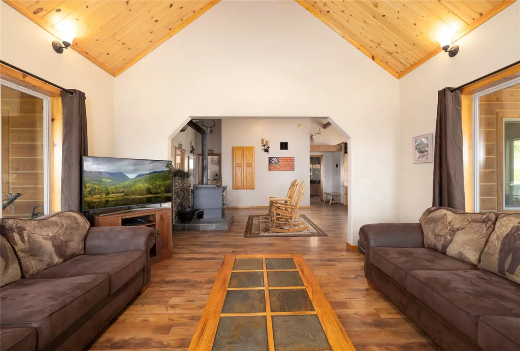 247 Deer Path Lane Rexford MT 59930