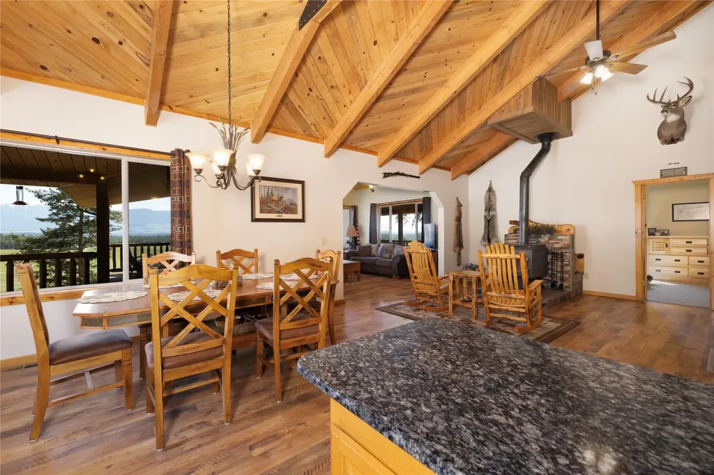 247 Deer Path Lane Rexford MT 59930