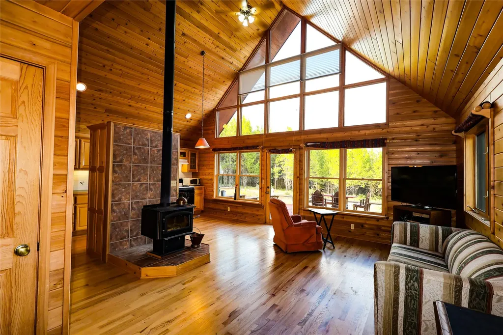 4825 Scenic Drive Condon MT 59826