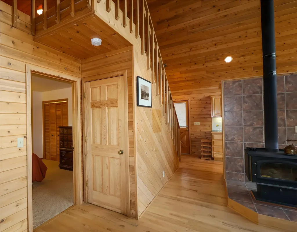 4825 Scenic Drive Condon MT 59826