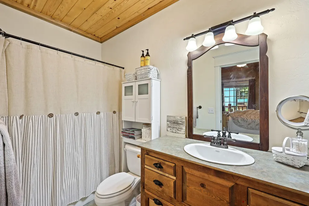 193 Bales Creek Trail Kila MT 59920