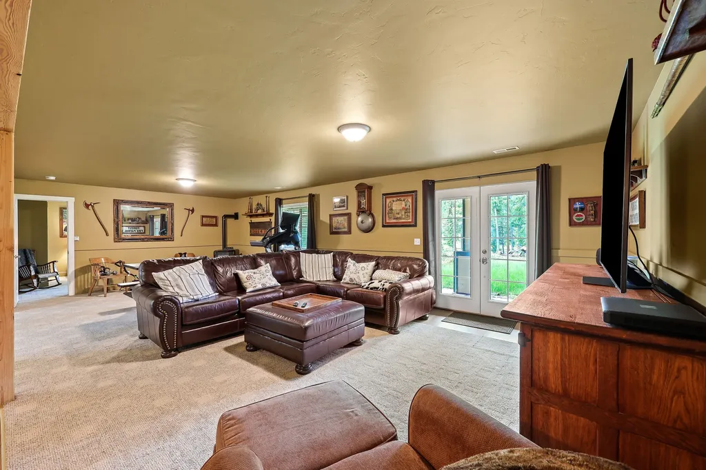 193 Bales Creek Trail Kila MT 59920