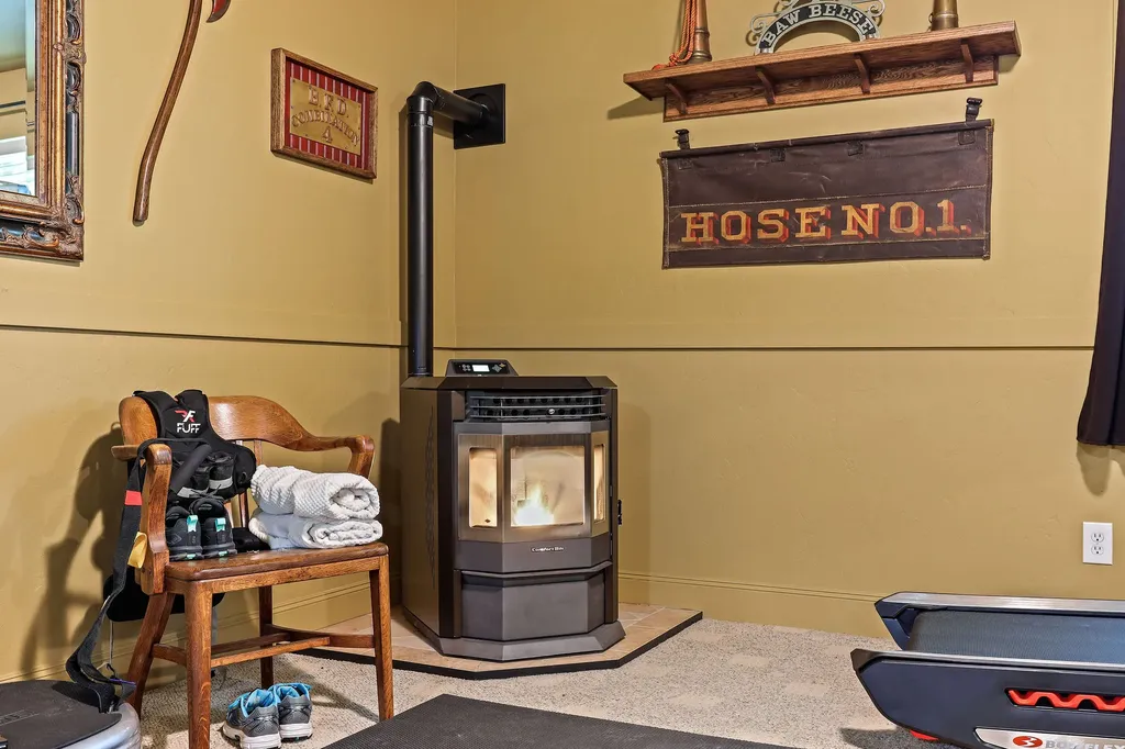 193 Bales Creek Trail Kila MT 59920