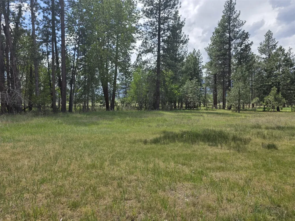 2037 Middle Bear Creek Road Victor MT 59875