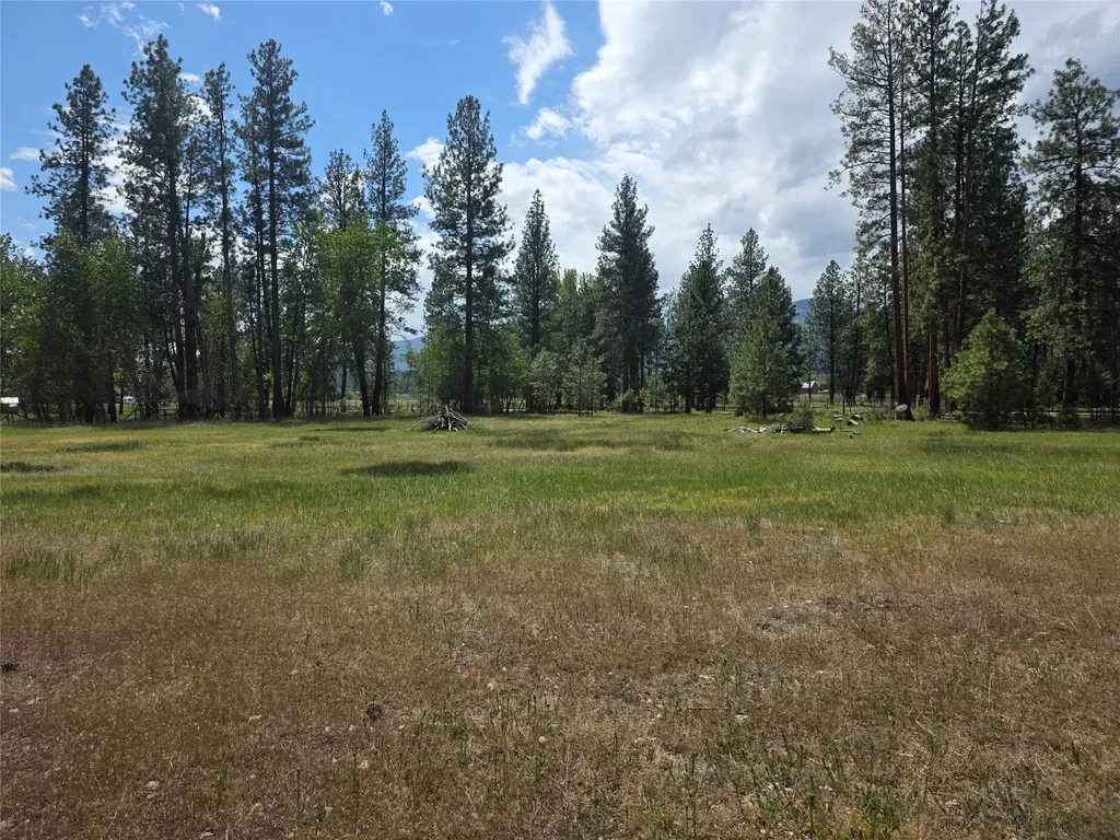 2037 Middle Bear Creek Road Victor MT 59875