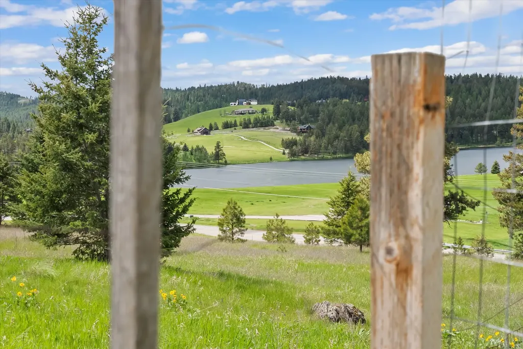 219 Segiah Way Kalispell MT 59901
