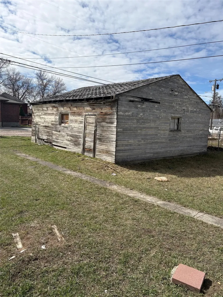 1116 8th Avenue S Great Falls MT 59405