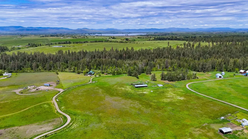 Nhn Hillside Road St Ignatius MT 59865