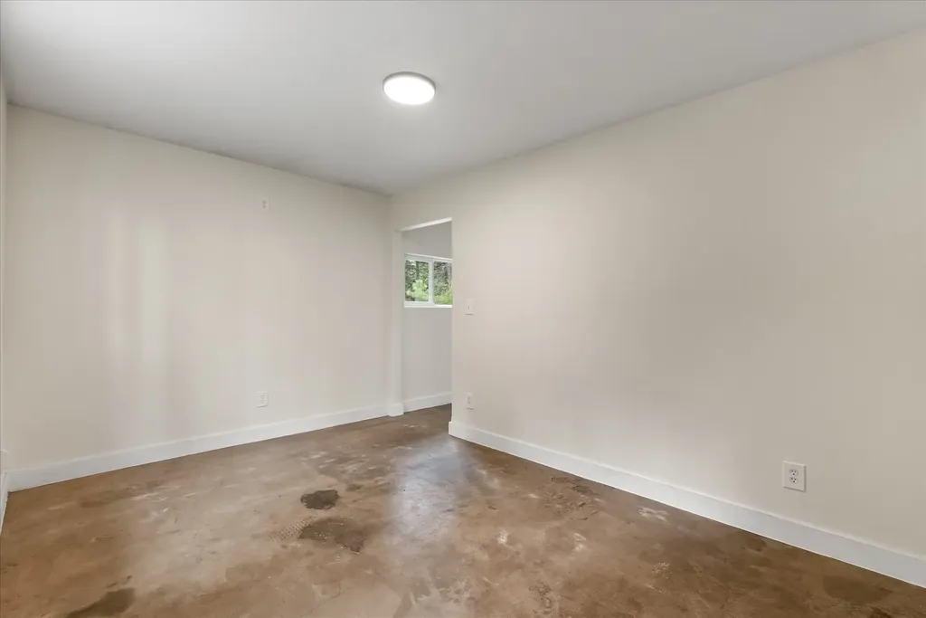 4030 Snow Fleury Lane Lincoln MT 59639