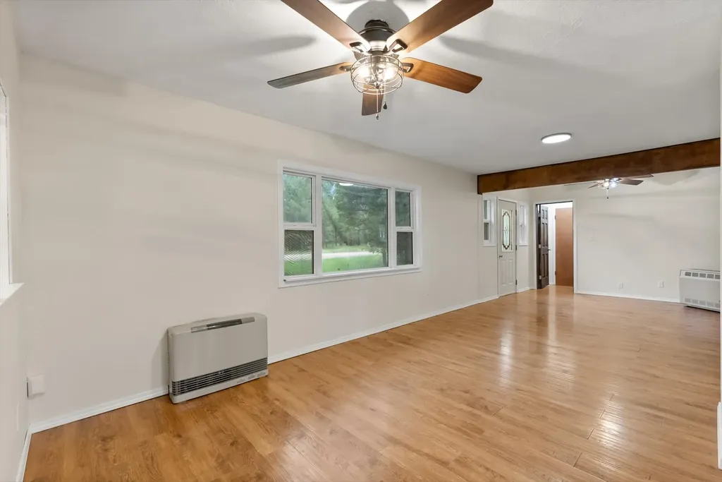 4030 Snow Fleury Lane Lincoln MT 59639