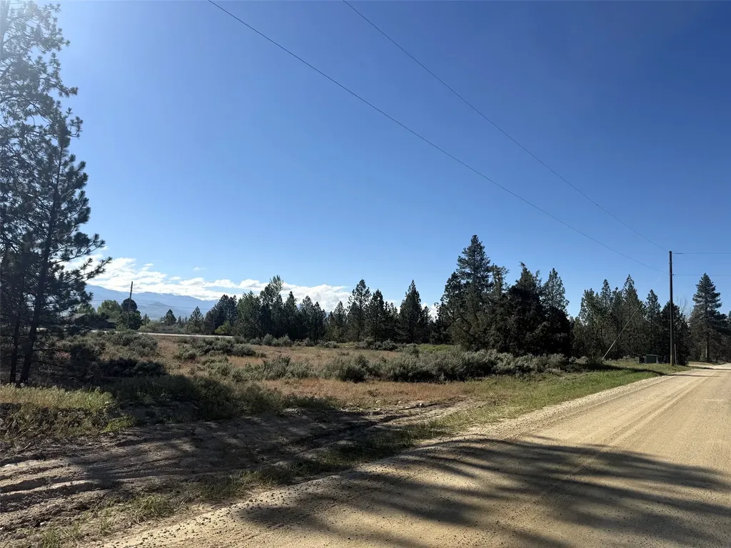 2021 Highway 93 N Victor MT 59875