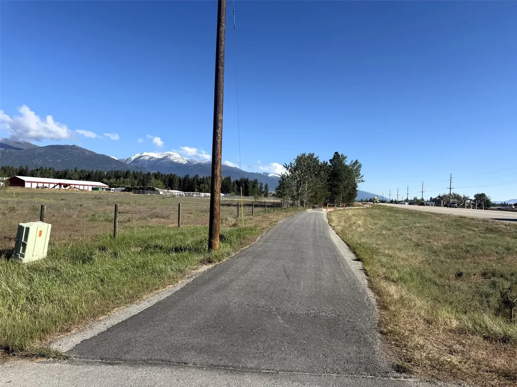 2021 Highway 93 N Victor MT 59875