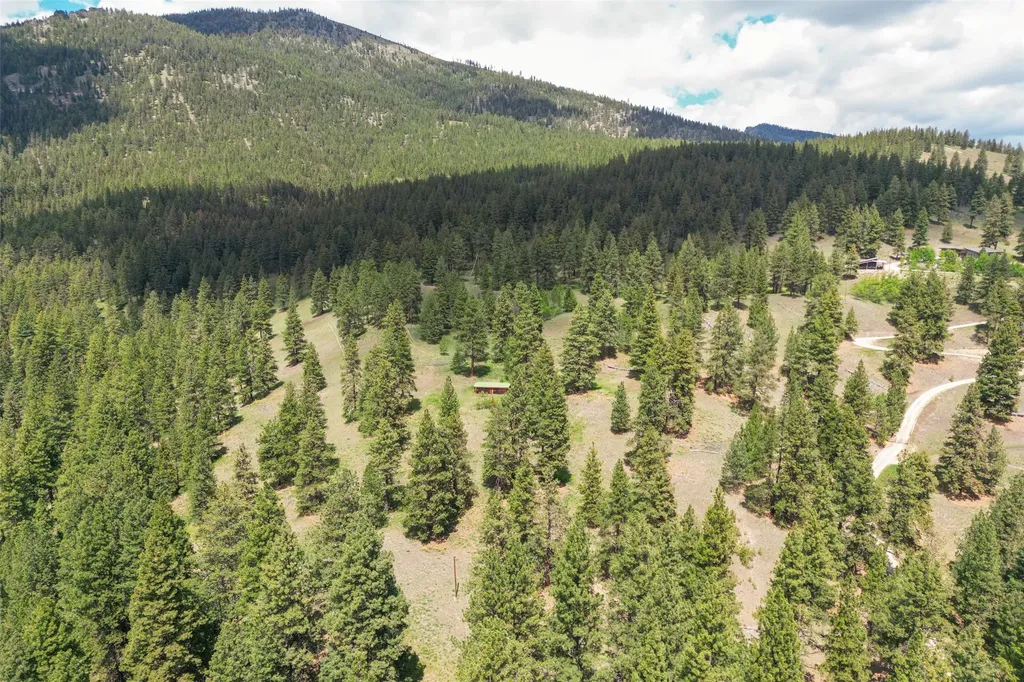 Nhn Dry Smith Road Victor MT 59875