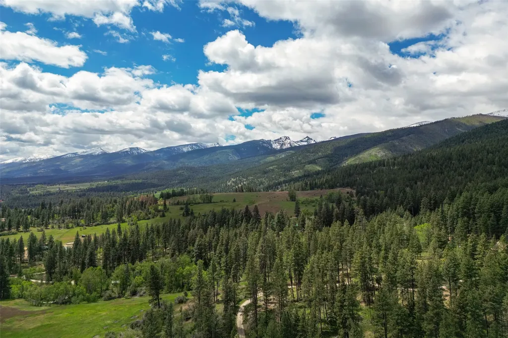 Nhn Dry Smith Road Victor MT 59875