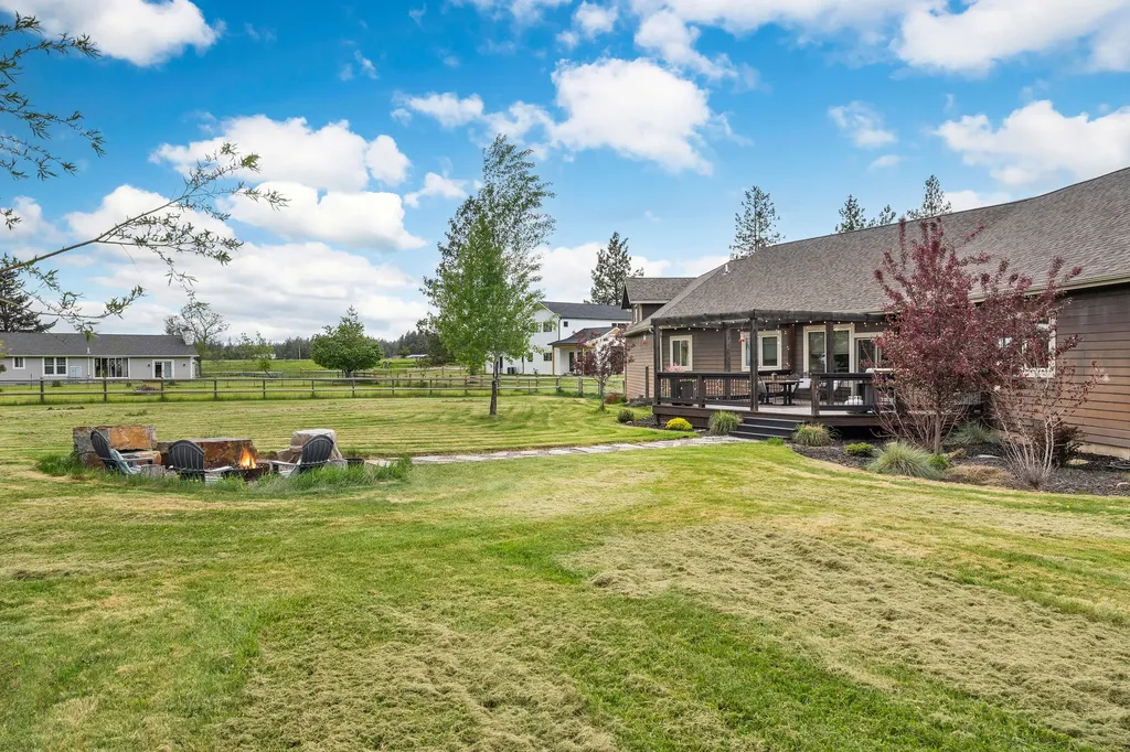 417 Cayuse Lane Kalispell MT 59901